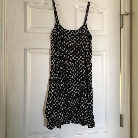 2 of us summer dress size medium - Picture 2 of 8